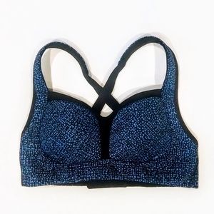Lululemon Ta Ta Tamer Sports Bra 30B